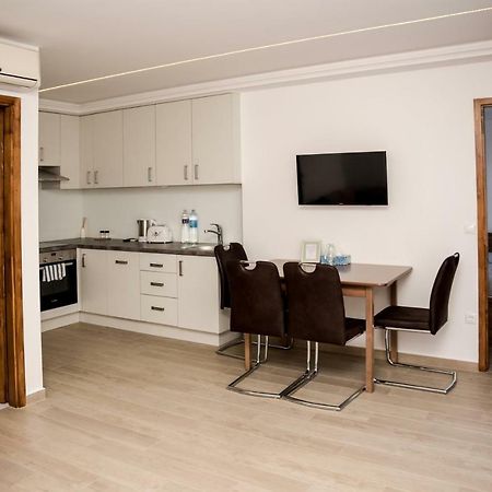 Centrum Apartman Cegléd Eksteriør billede